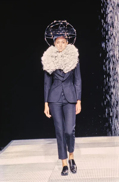 Look 12